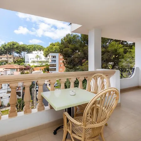 Apto Con Terraza 5 דירה *